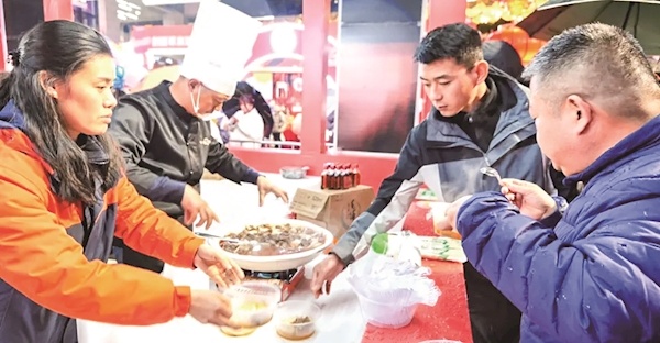  国际范 荆楚味 热闹乐购中国年 全省联动开展超1600场促消费活动与千场文化惠民活动