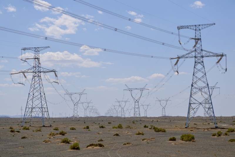 今年“新”蓬勃发展丨绿电蓬勃发展，天山南北