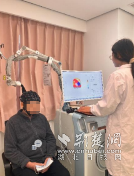 红外脑功能成像技术10分钟内“揪出”轻度认知障碍