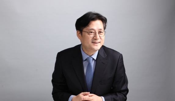 青瓦台更换政务首席秘书 可能有更多人事变动