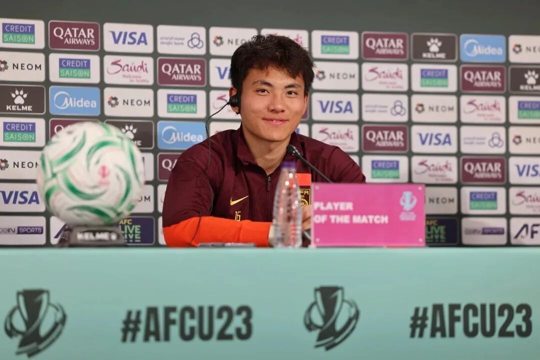  “对手罚球前我就知道他要往哪踢，那我能不扑出去吗？”