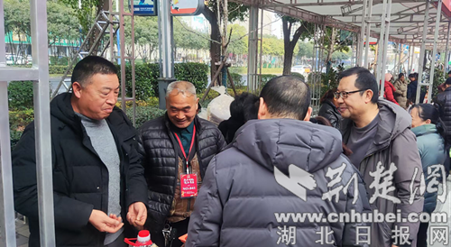 荆门市漳河新区全力护航“年货节”食品安全