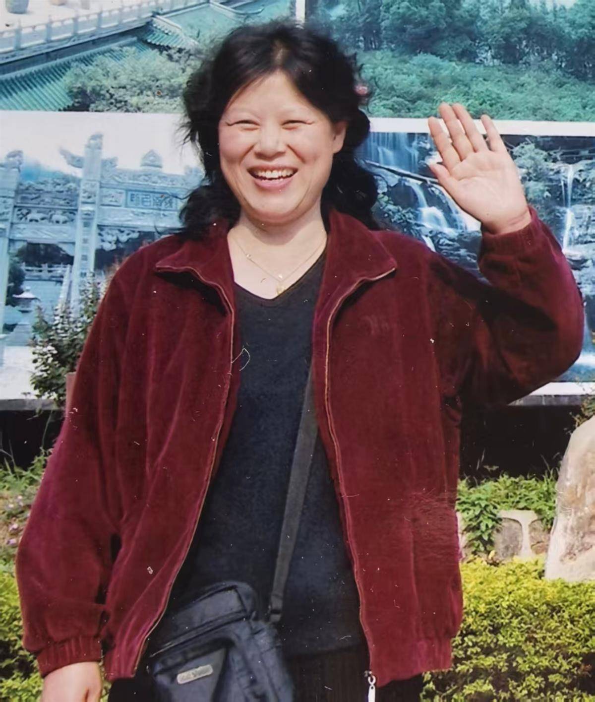 武汉69岁老人离世捐献遗体和角膜 丈夫受感召一同登记延续生命之约