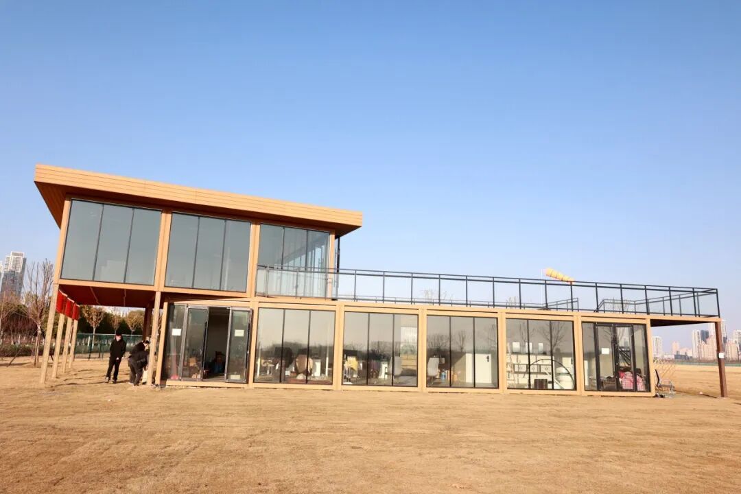 市民可体验无人机飞行，青菱湖畔低空经济营地“起飞”