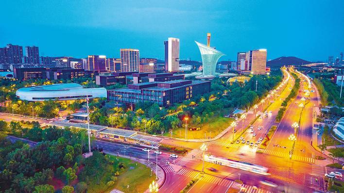 “稳、进、新、好”彰显湖北经济含金量 “51020”先进制造业产业集群整体崛起