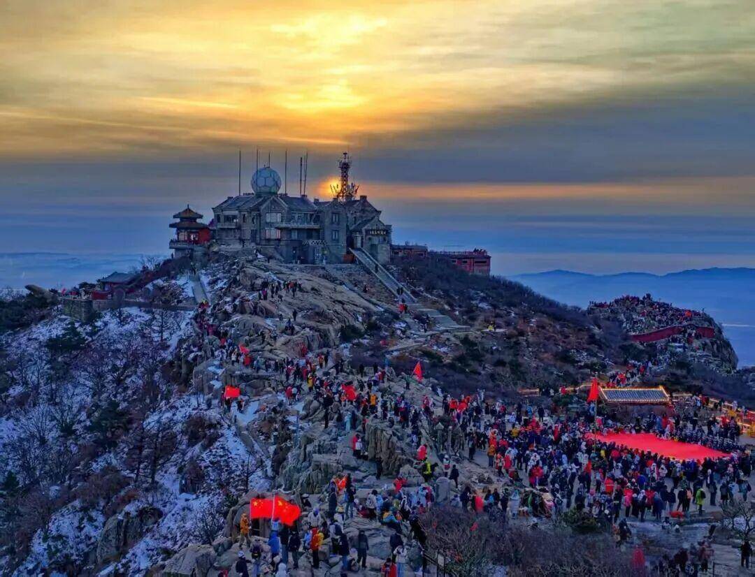 好评中国｜文旅火热照见一个坚韧向前的中国