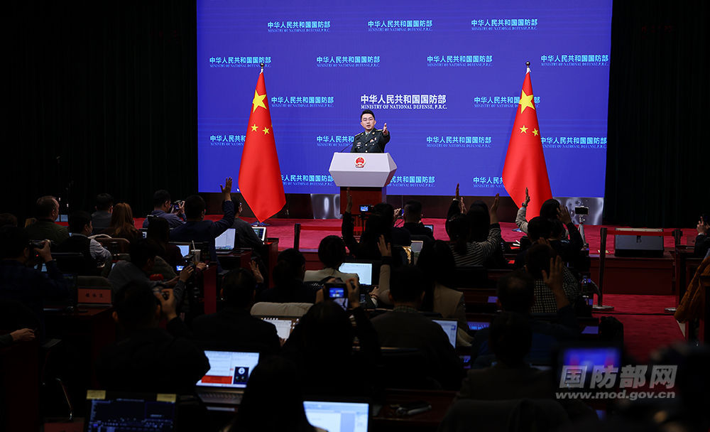国防部：赖清德当局操弄“认知作战”闹剧加速其政治破产