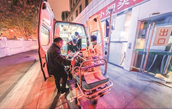 突发暴发性心肌炎  女童心脏濒临崩溃 武汉ECMO团队生死接力抢回一命