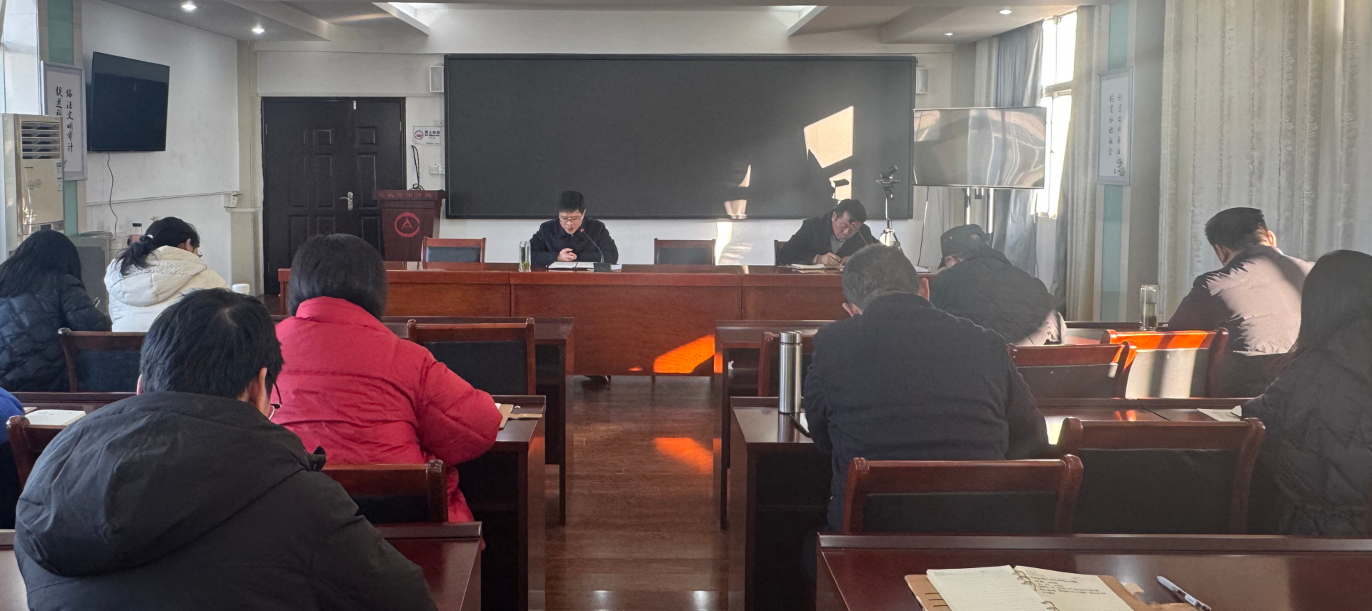 应城市审计局迅速传达学习市委主要领导调研讲话精神并部署贯彻落实工作