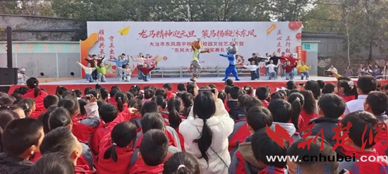 大冶东风路学校6位教师获评 “东风大先生”