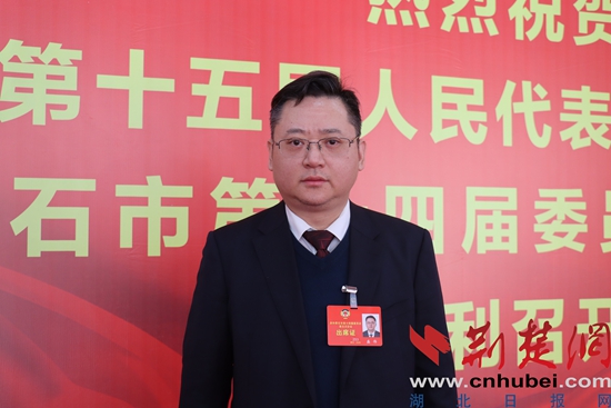 4.盛 伟 市政协委员，黄石爱康医院副院长兼大骨科主任、主任医师.JPG