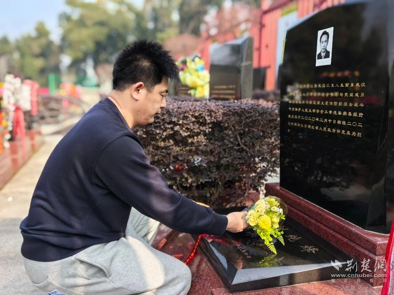 我们始终铭记！烈士的生辰忌日，武汉市烈士纪念设施保护中心送上“专属敬意”