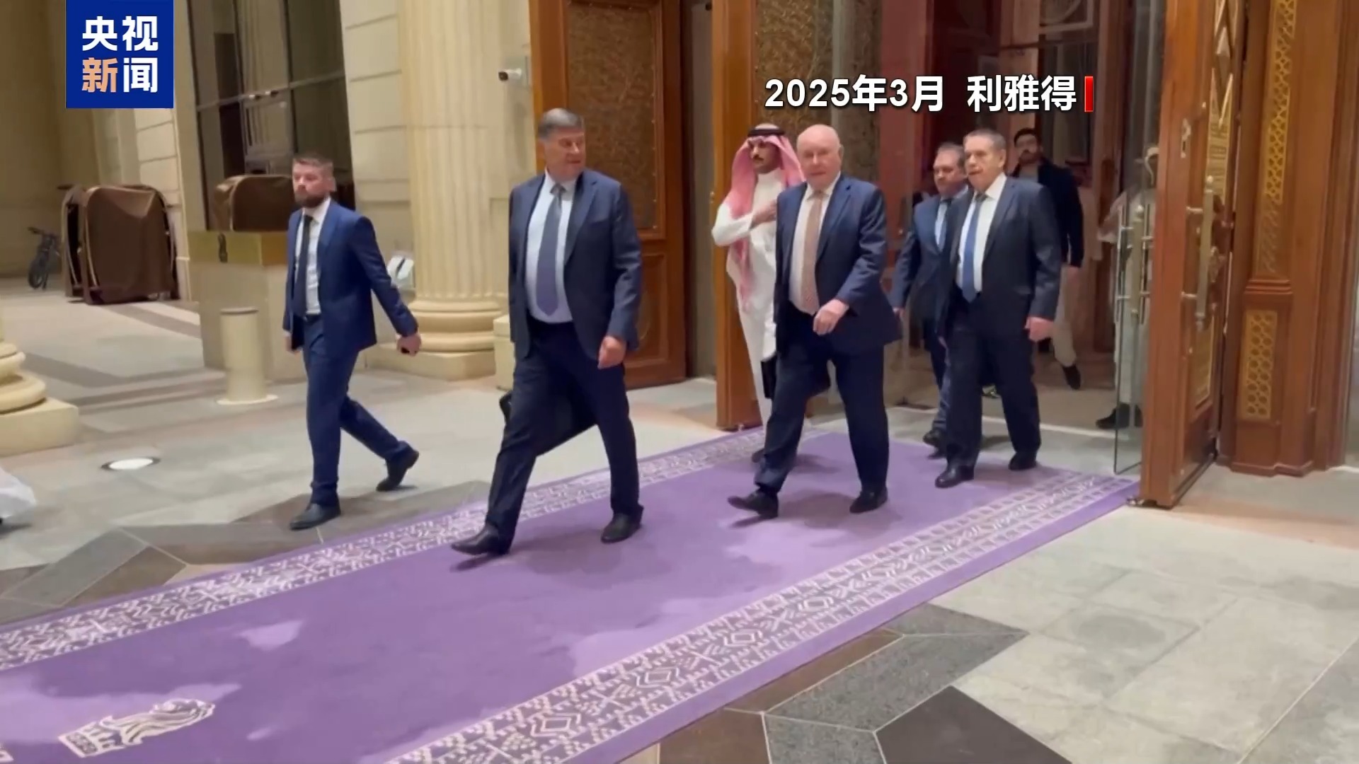  俄乌冲突四周年丨从利雅得到日内瓦：谈判桌上的俄乌冲突