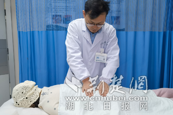 大扫除别让 “劳损” 扫了兴  中医专家支招科学护筋骨