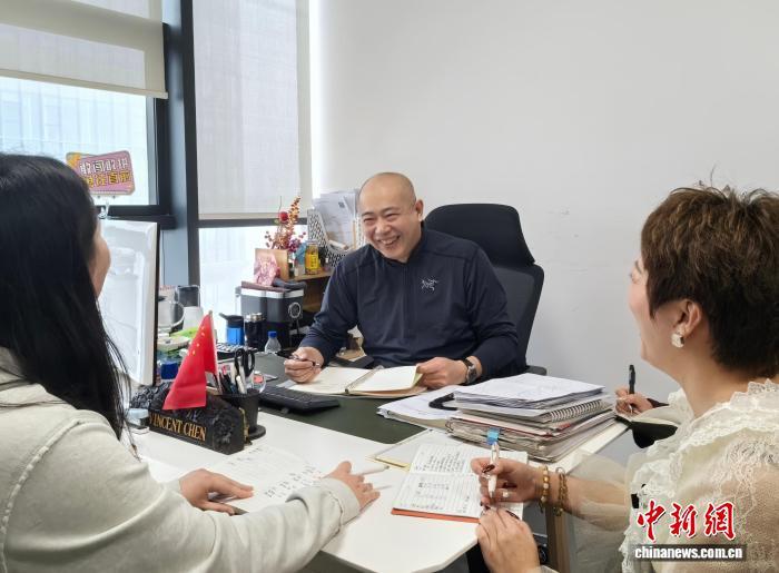 （新春见闻）跨越山海“摆渡人”：台胞陈相东的“新疆故事”