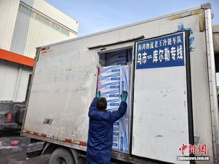 （新春走基层）乌尉高速改写新疆冷链运输司机“时间表”