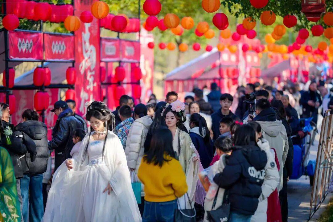  民俗焕新潮玩出圈 湖北新春体验别样精彩