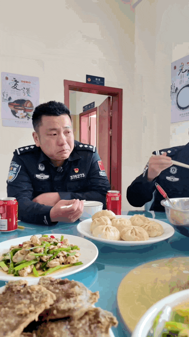 “这个味道，就是我妈做的……”