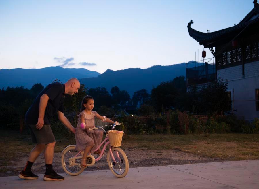 Expats finding home in rural China