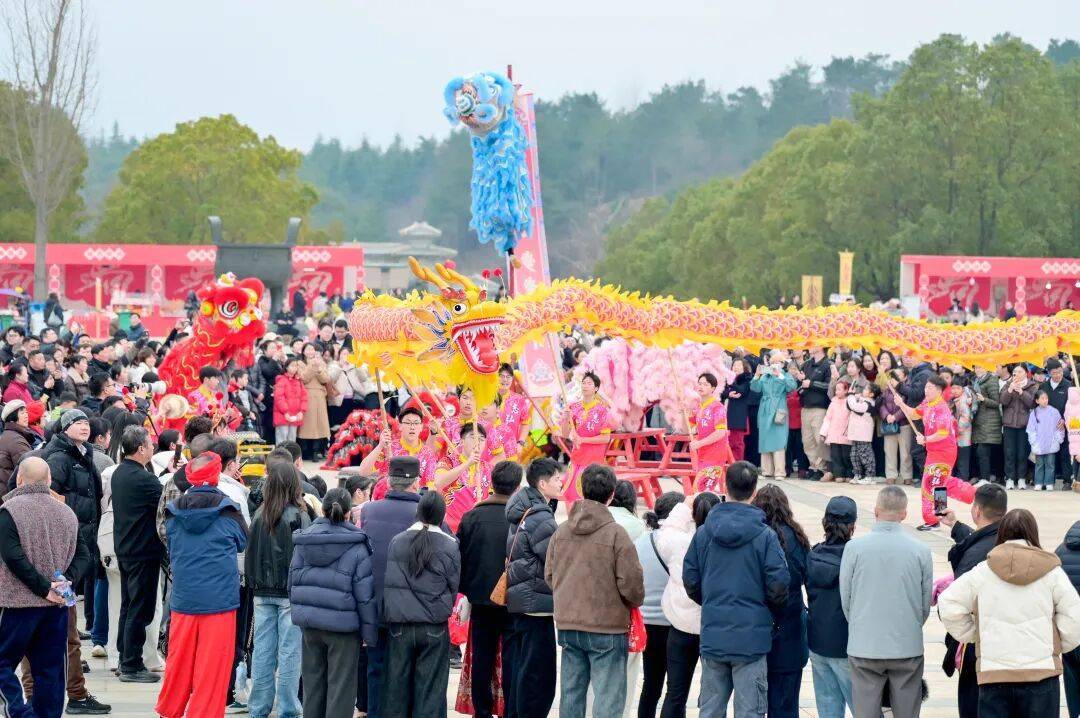奋战开门红丨景区火爆、商圈红火！随县春节消费市场迎来“开门红”