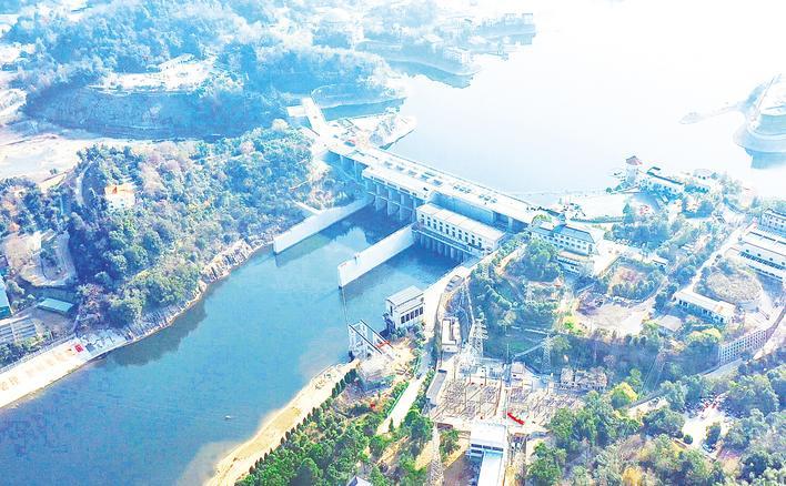  修复老化坝体 添加数智系统 三峡工程试验坝“重塑筋骨”护安澜