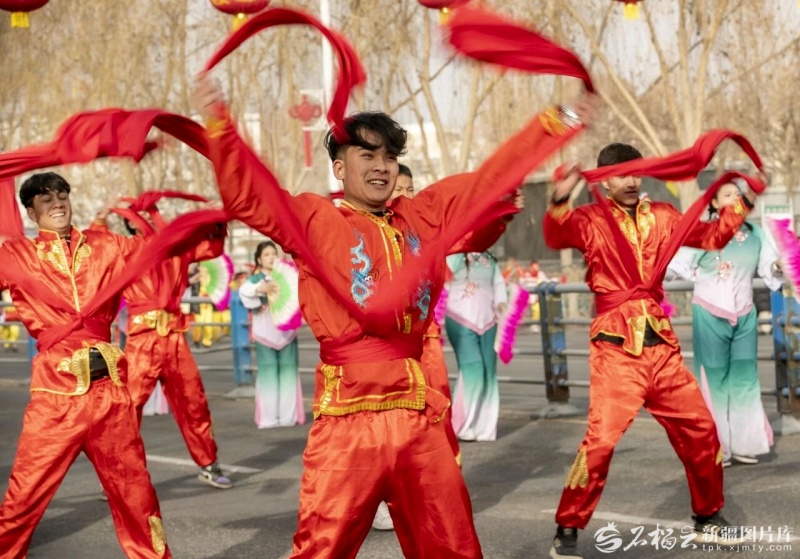 新疆文旅市场春意盎然