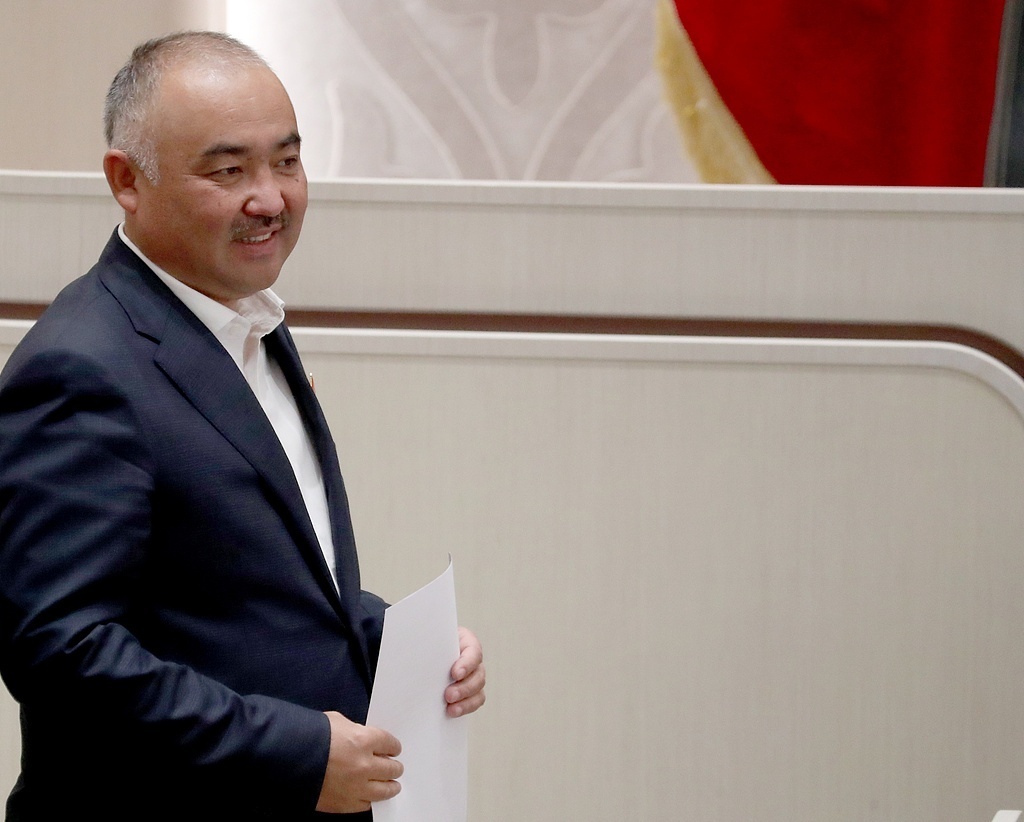 吉尔吉斯斯坦议长宣布辞职