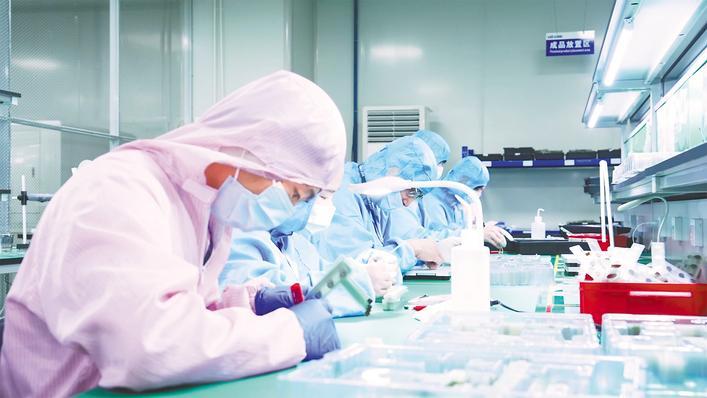 机器人手上遍布1000多个感应点 搭载最小巧多维电子皮肤 华威科传感器产品出货量全球第一