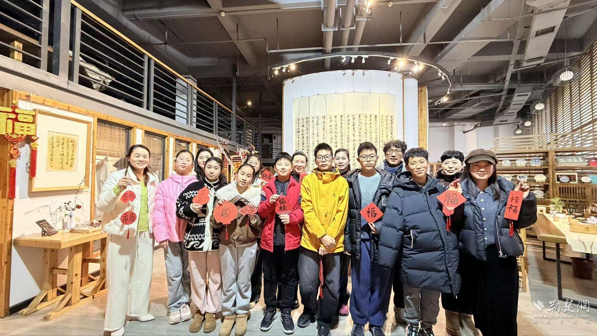  青山区寒假儿童关爱主题活动成功举办
