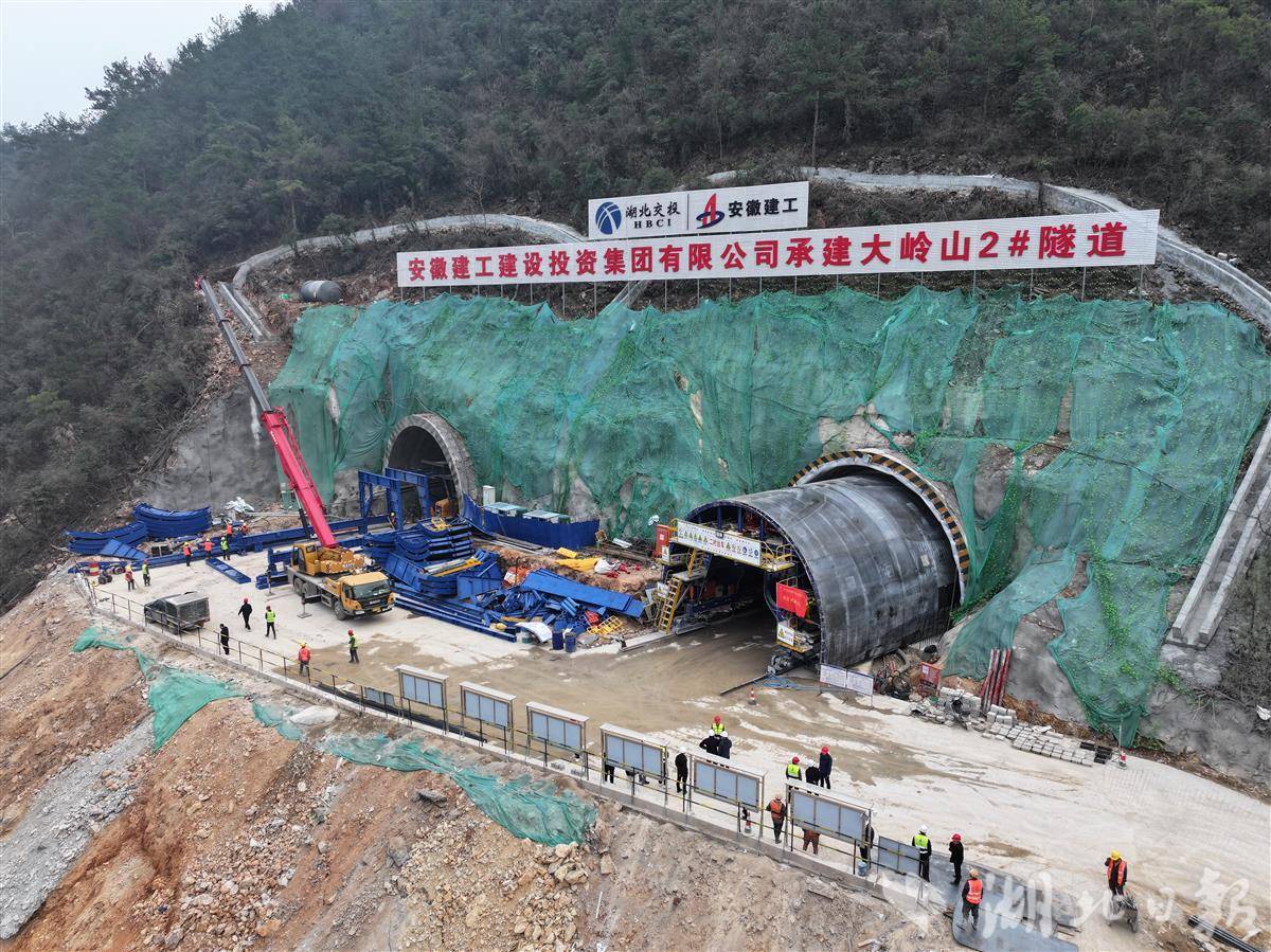 湖北前两月交通投资同比增长2% “金三角”环线进度条加速延伸