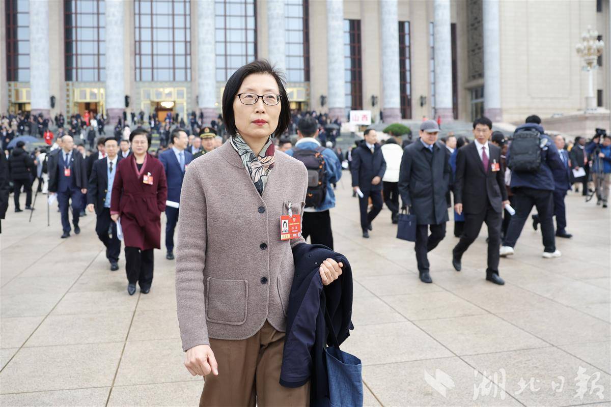 全国政协委员方洁：推动非遗活化利用 激活文化经济新动能