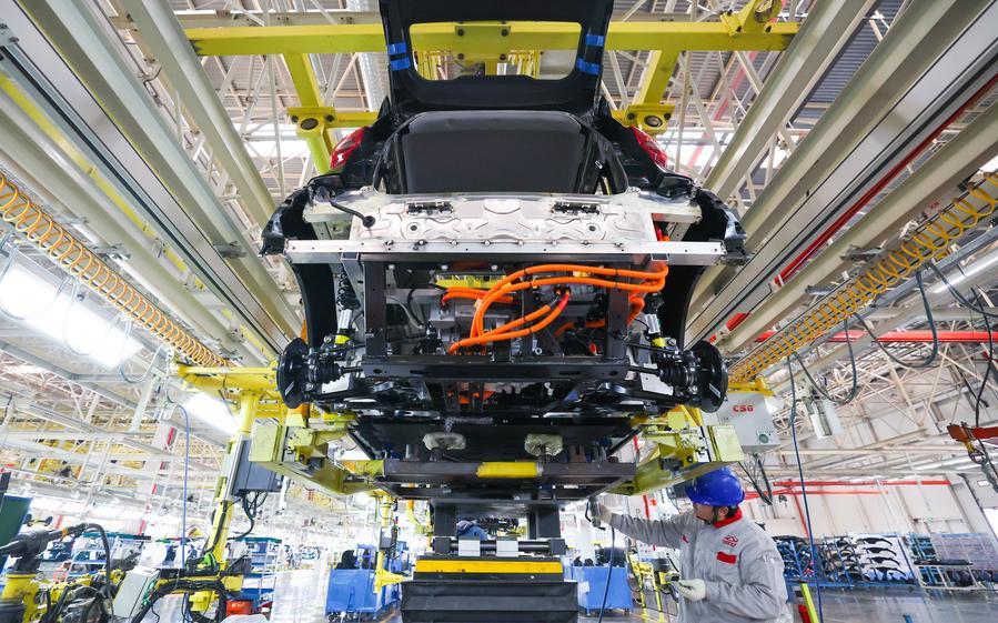 Chinese automakers overtake Japanese counterparts to lead global sales for 1st time: media