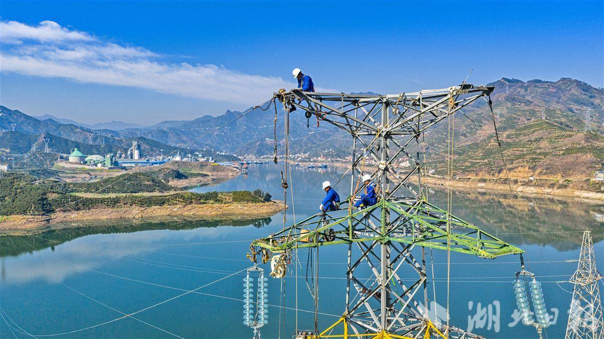  秭归110千伏观营线加紧施工 三峡库区7万群众将用上双电源