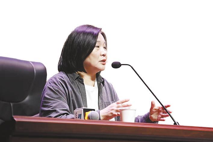 记录许多家庭隐痛 让孩子的世界里有“光”
