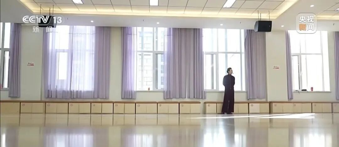 抗癌放疗25次后，这位老人走上T台惊艳全网！