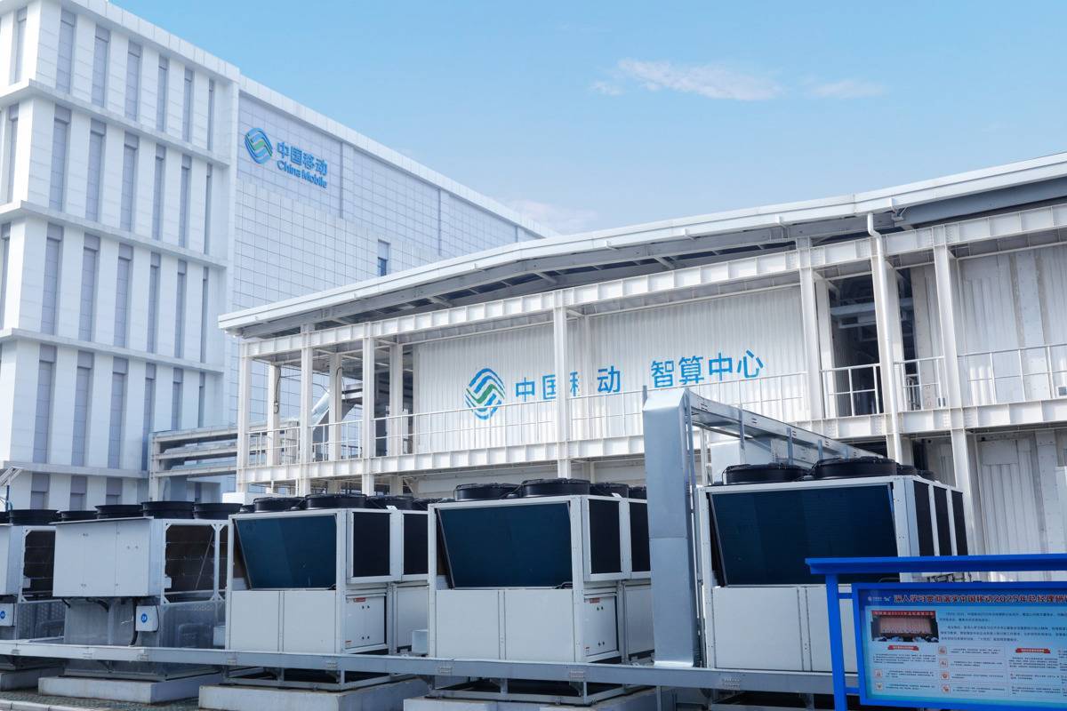 让算力既“跑得快”又“吃得少”   武汉这个智算中心年节电可供5万户家庭用一年
