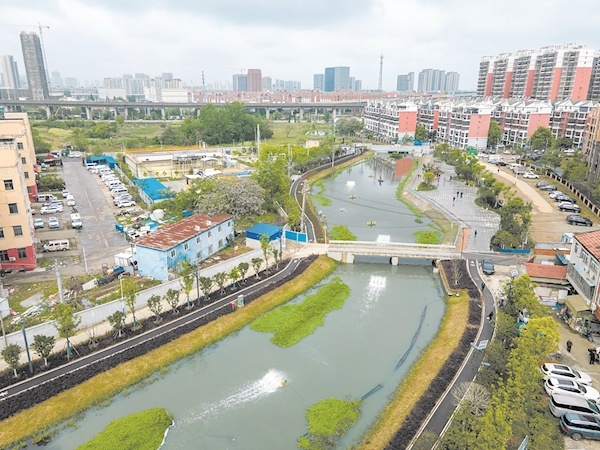 从垃圾遍布的“环境洼地” 到绿树成荫的“滨水客厅” 黄陂滠口老泵站成“梦里水乡”