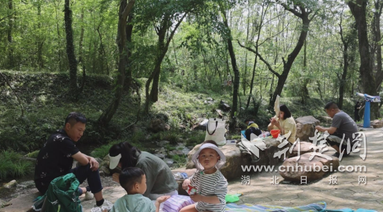 乐享生态美景 钟祥大口国家森林公园周末迎踏青高峰