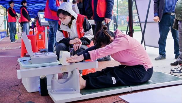 2026年湖北省“百镇千村”全民健身系列赛事活动首站团风县上巴河镇举行(图5)