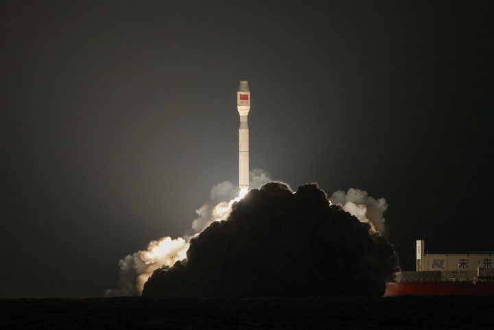 我国成功发射卫星互联网技术试验卫星