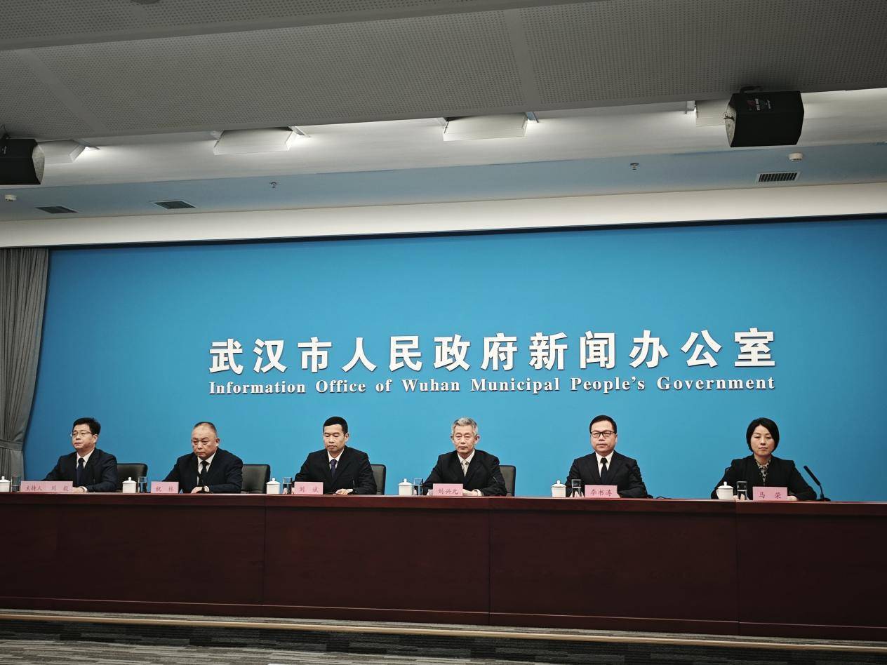  武汉环线列车“五一”将增加座位、设候车专区
