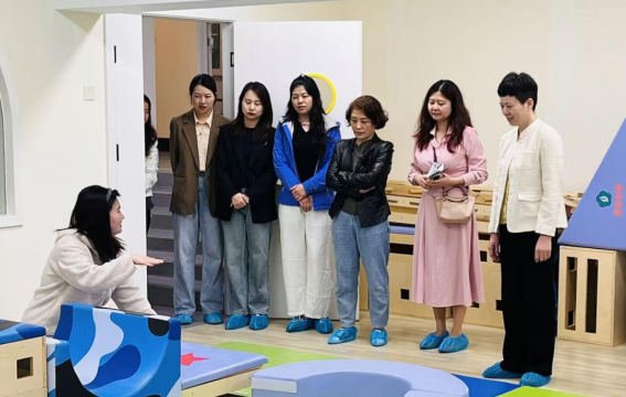  深化“医育融合”守护婴幼儿健康 武汉大学中南医院专家团队进驻知音托育落实四项服务