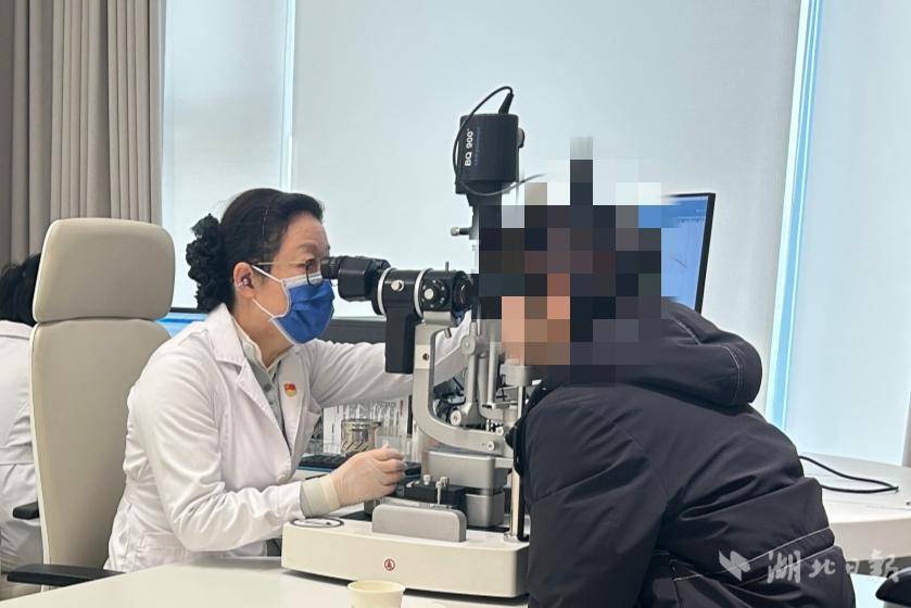 武汉教师一只眼睛失明  高危人群需每年检查