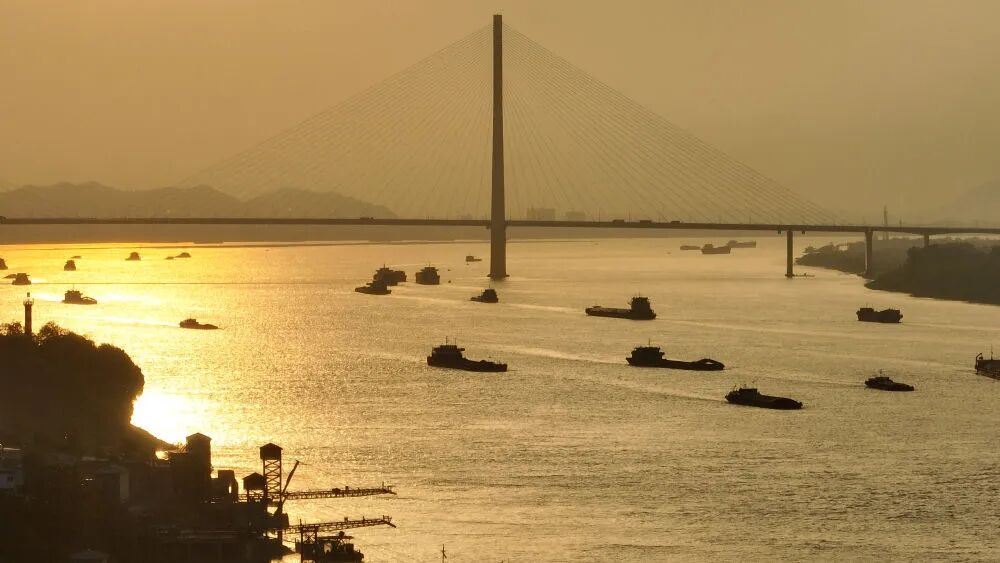 640?wx_fmt=jpeg&from=appmsg&&wxfrom=5&wx_lazy=1#imgIndex=8