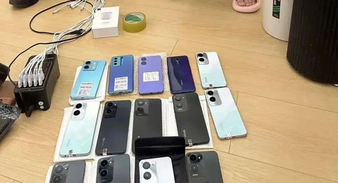 小伙入职仅一天，公司40多部手机竟集体“失灵” ……