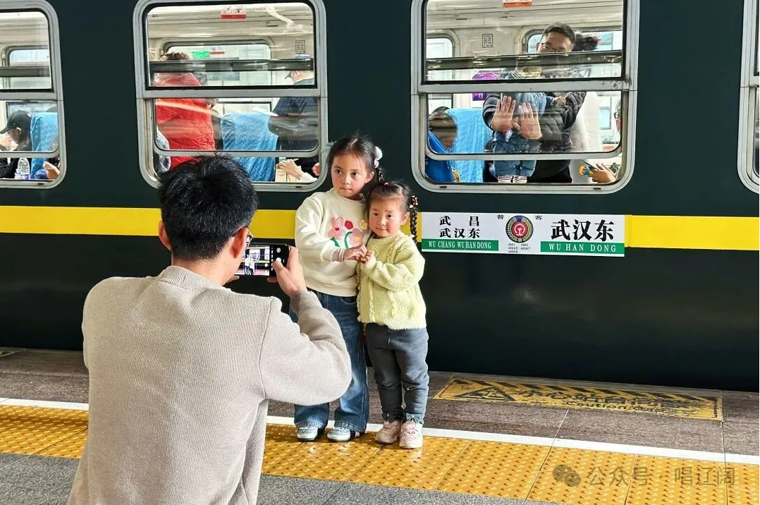 武汉“转圈”的火车凭啥“出圈”？