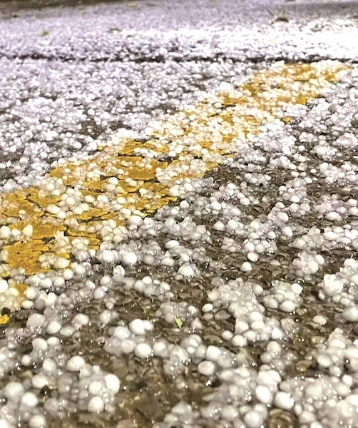 武汉为何4月下起了冰雹 冷暖空气剧烈交汇导致