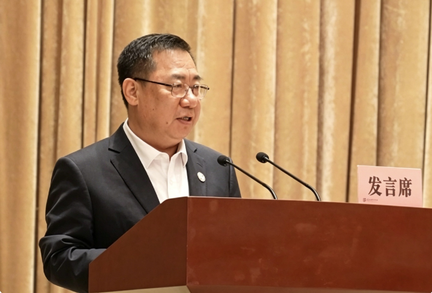  海外人才五年“零流失”  科技“大咖”共话武汉人才生态