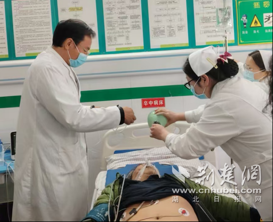 沙洋县沈集镇中心卫生院成功抢救心跳骤停患者