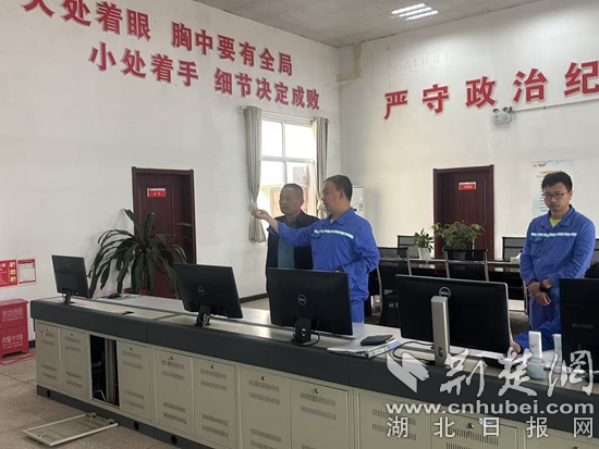 _cgi-bin_mmwebwx-bin_webwxgetmsgimg__&MsgID=2045520017969709352&